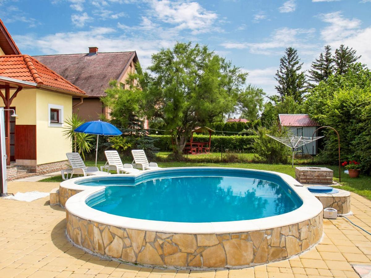 Holiday Home Yellow 1 By Interhome Balatonkeresztur Exterior photo
